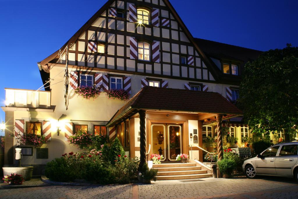 Hotel Brauereigasthof Landwehr-Braeu Reichelshofen Exterior foto